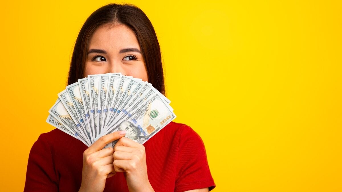 Happiness has a price! Find out the exact monthly amount to be truly happy, according to science