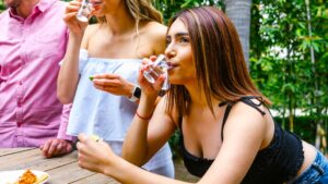 Maria José Ardila, 23, dies after an alcohol challenge: Dr. Kierzek details the causes of this acute intoxication