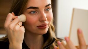 No Tan Tan trend: the way to look good in the middle of winter, without UV