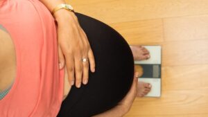 Pregnancy: two thirds of women gain too much or too little weight. The alert of a vast global study