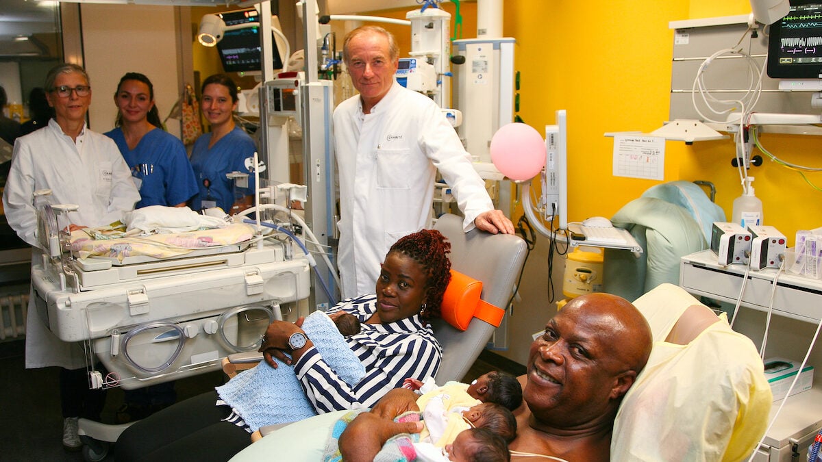 Rare birth in Berlin: quintuplets born at 28 weeks mobilize 25 caregivers at hospital