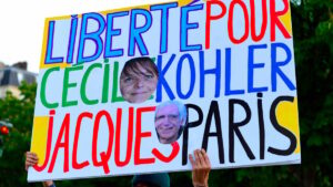Released after three years of detention in Iran, Cécile Kohler and Jacques Paris must now “learn to live again”