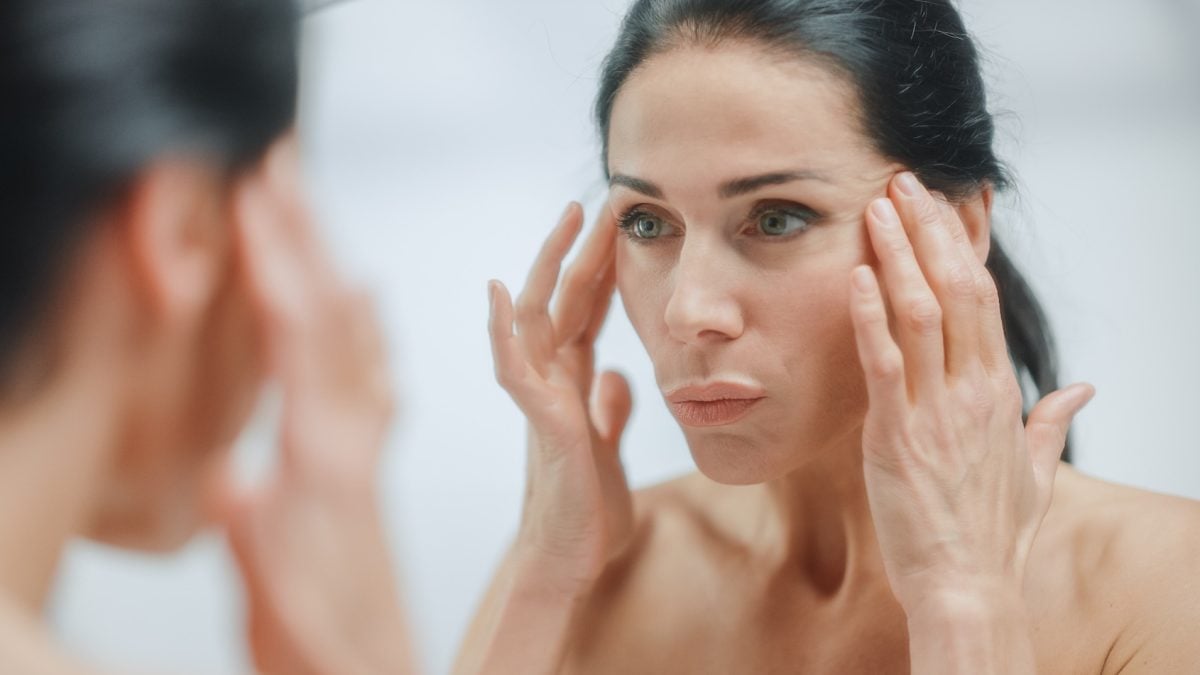 Watch out for these 11 signs your body is aging too fast, says a doctor