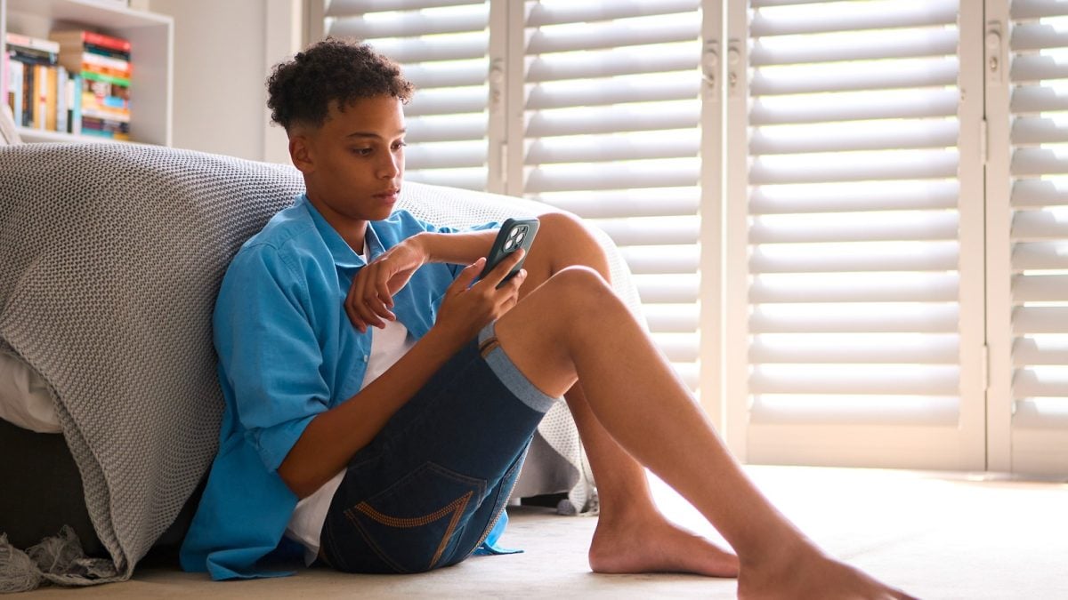 Why do teenagers no longer answer the phone? Our psychologist's response