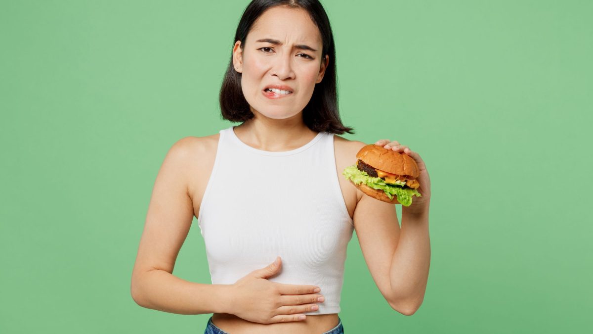 7 Foods That Naturally Relieve Heartburn, According to a Dietitian