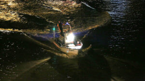 Car fallen into the Seine in Puteaux: the essential actions to survive, according to Dr Kierzek