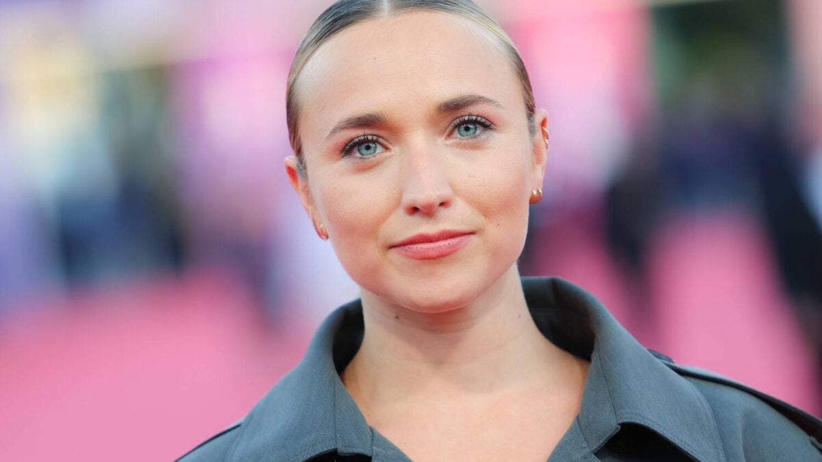 Chloé Jouannet and her car accident: a psychologist explains her impulsive reaction