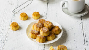 Consumer reminder: Sold at Auchan, Carrefour and Leclerc, these almond cakes contain hydrogen cyanide