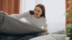 Do you really have to make your bed every morning? Medical advice that shakes up an anchored habit