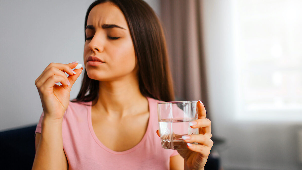 Flu and winter infections: paracetamol or ibuprofen? A single choice must be favored to avoid complications