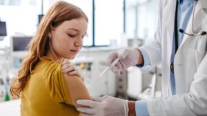HPV vaccination in middle school: what the 2024-2025 report shows on coverage of adolescents in France