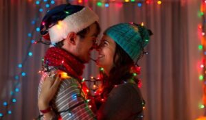 Snow-globing, why some love stories born at Christmas collapse after the holidays