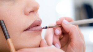 “Halo Lips”: this new 2026 lip trend, validated by the makeup artist to the stars