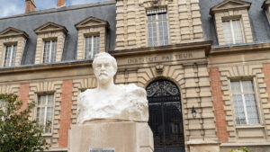 Vaccines, research, WHO... the Pasteur Institute accuses the United States of "playing with fire"