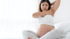 After giving birth, she discovered a third nipple under her armpit... and it's not that rare