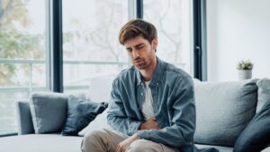 Chronic inflammation, these 10 discreet signs that can weaken your body according to Dr. Gérald Kierzek