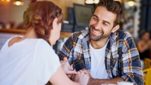 Dating 2026: the year of “emotional cleaning” for healthier encounters