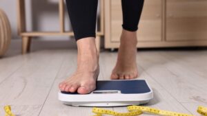 Lose that first kilo before March: our dietitian’s simple and effective guide