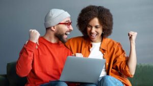 Millionaire overnight: how not to lose your footing after such a shock?