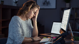Burn-out: these toxic behaviors of managers which exhaust employees, according to a study