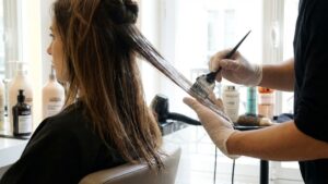 Hair Botox: this hair treatment promises a youthful look, but here's what they don't tell you in the salon