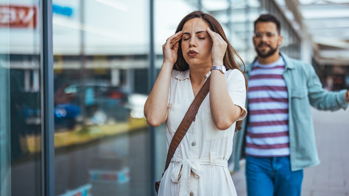 He loves you… but puts you down in public: the disturbing analysis of psychologist Pascal Anger