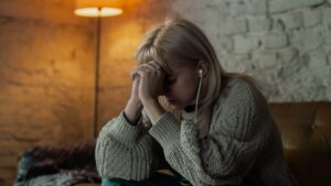 Sad music doesn't make you unhappy, on the contrary! Here's why