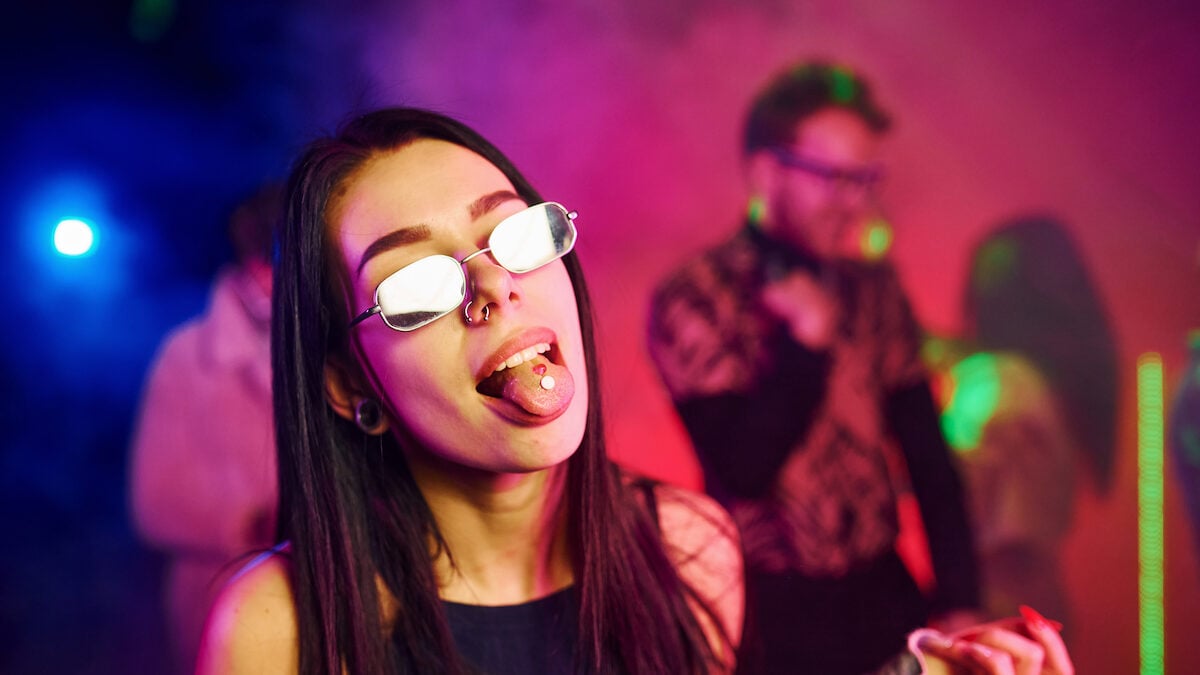 These very commonplace party drugs can triple the risk of stroke, including in young people