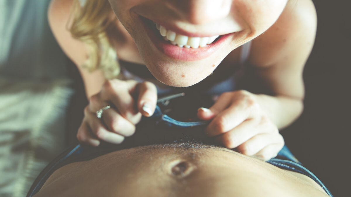 Vigorous fellatio syndrome: why does pleasure sometimes leave its mark?