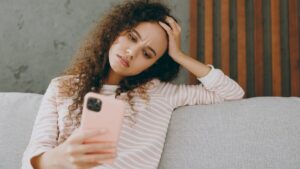 War in the Middle East: why are we addicted to morbid news? Answers and advice from a psychologist to quit