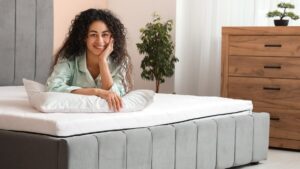 How often should you really clean your mattress? Dr. Kierzek enlightens you