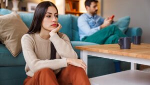 Why love is not enough: a psychologist reveals the 3 invisible mistakes that destroy couples