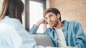 Does he (or she) no longer listen to you? It can be a proof of love despite everything!