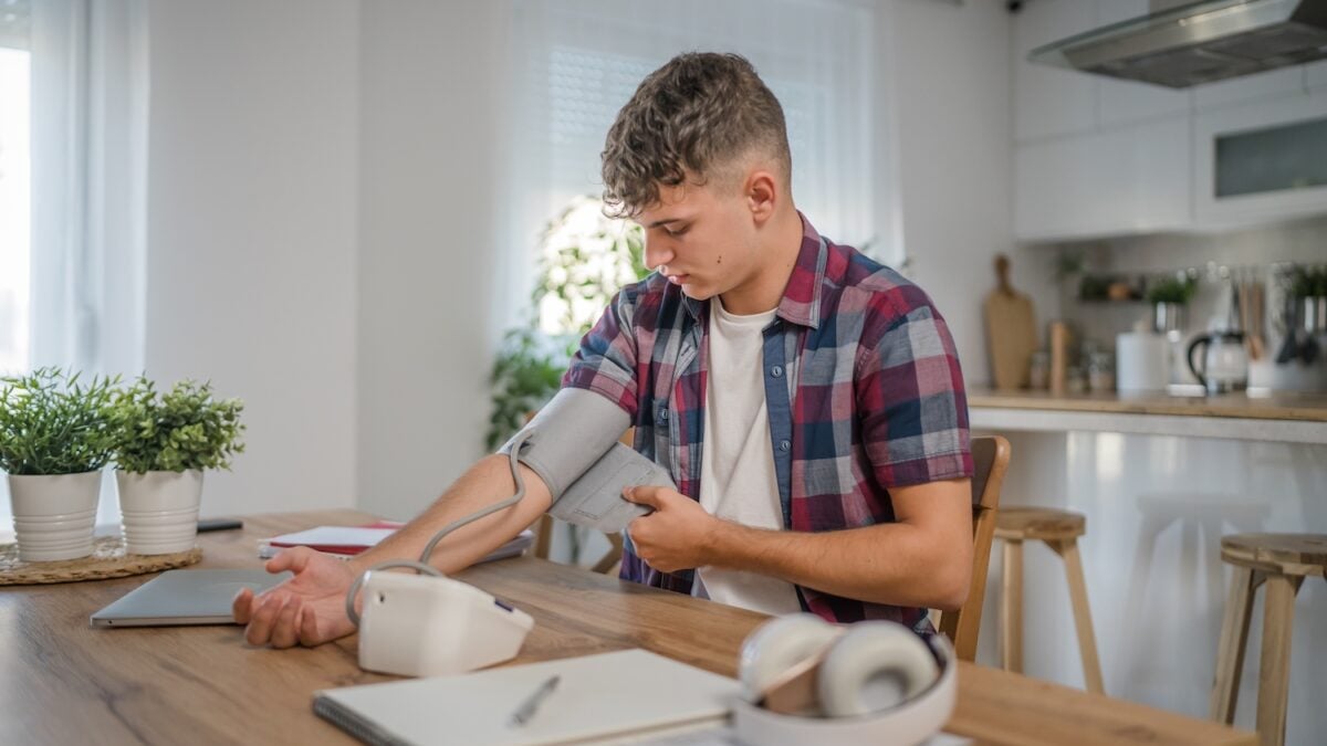 Hypertension: this silent disease now strikes well before old age