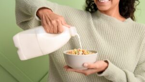 Milk or cereal first? The experts have finally decided (and your breakfasts will never be the same again)