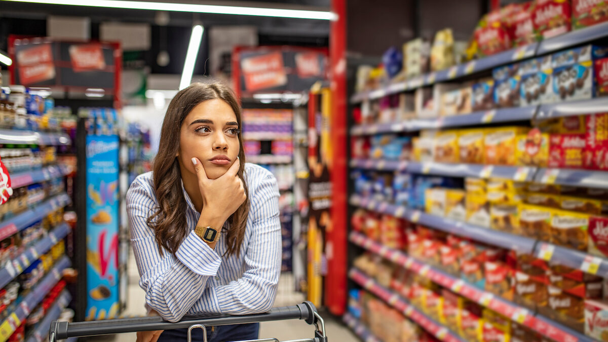 “Stop feeling guilty when you buy candy at the checkout”: what your tired brain reveals