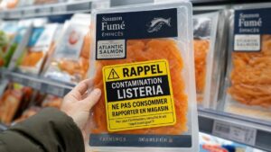 This 150 g smoked salmon sold at Grand Frais et Fresh could expose you to late-onset listeriosis