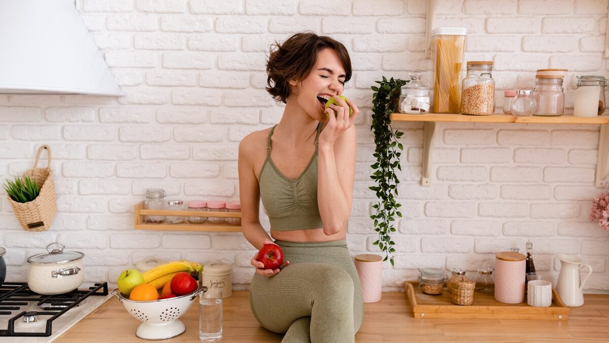 What fruits to eat to stop being hungry? Nutritionist Julie Boët reveals her secrets to avoiding cravings