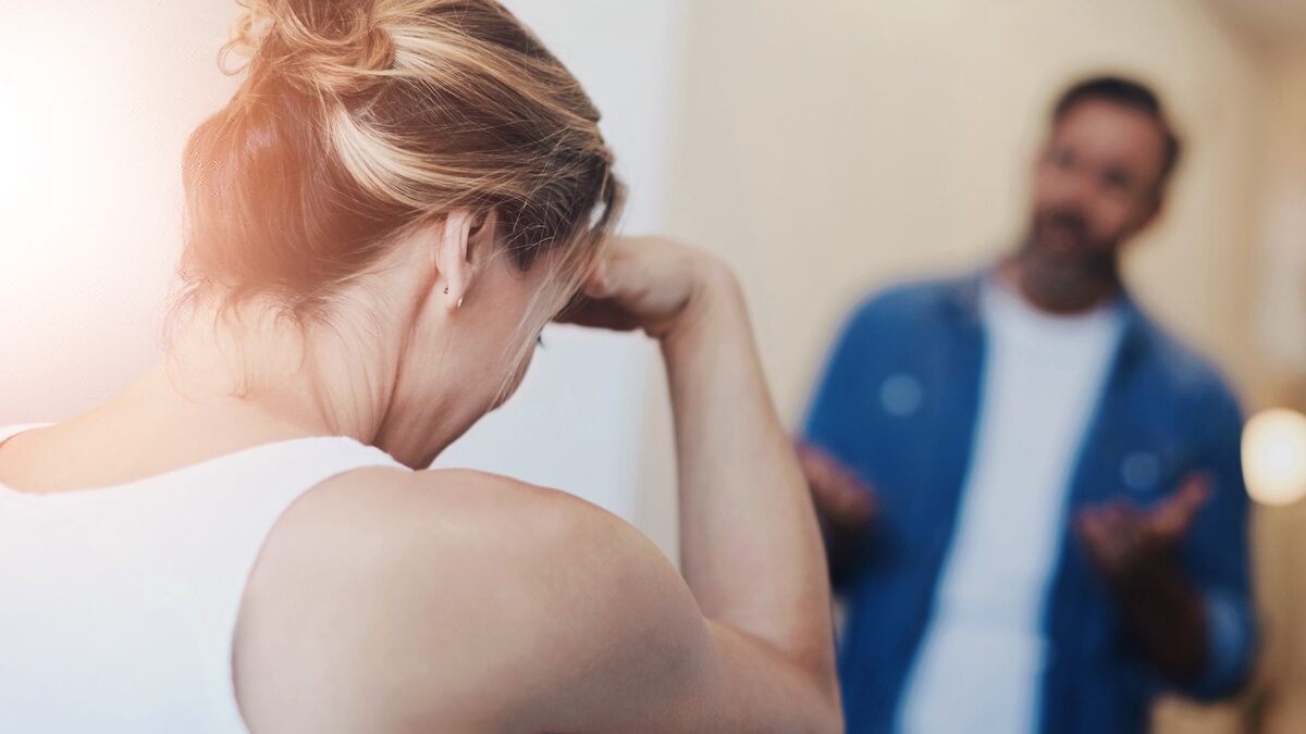 Why do we stay in a toxic relationship? Psychologist Aline Nativel Id Hammou deciphers this addictive mechanism