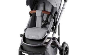 Consumer reminder: this stroller sold in many stores can injure your child