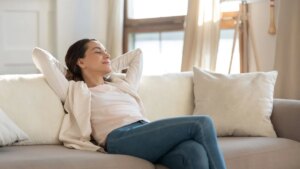 Goodbye to toxic productivity: the “hours without results” method to finally calm your brain