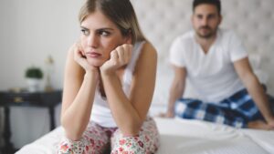 “He/she wears the panties”: 4 tips from our psychologist to restore balance in your relationship