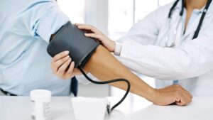 Hypertension: when should we take treatment? Dr Gérald Kierzek responds