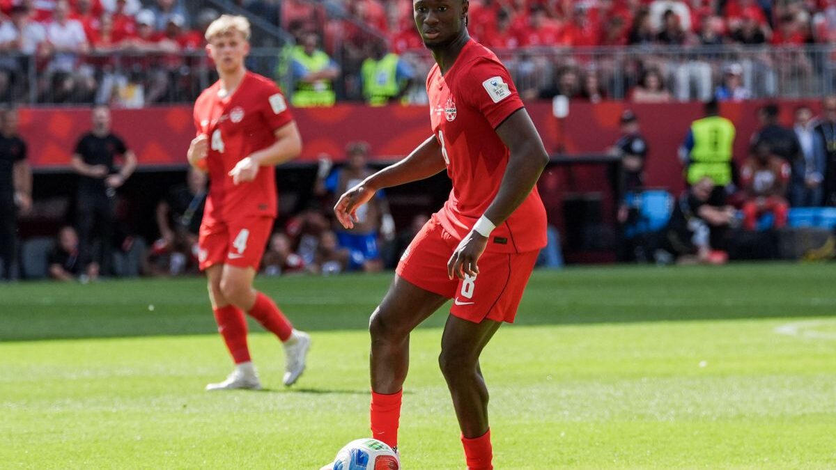 Ismaël Koné victim of a double tibia-fibula fracture, a surgeon deciphers this impressive injury