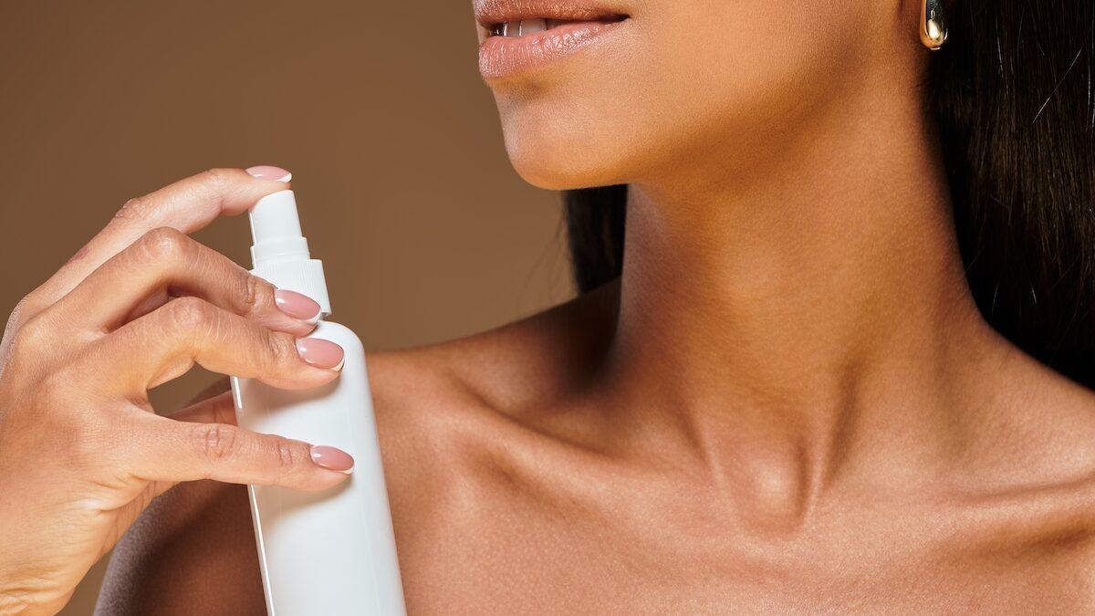 After a day in the sun, this Garancia spray rated 100/100 on Yuka provides an immediate freshening effect