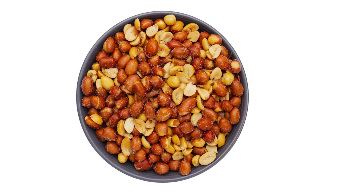 Be careful if you bought these Carrefour peanuts: a product recall is in progress
