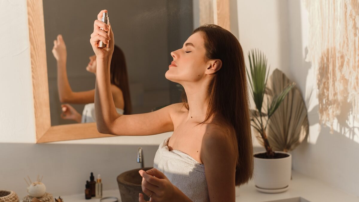Heatwave: this makeup artist routine allows makeup to last even when it’s 38°C