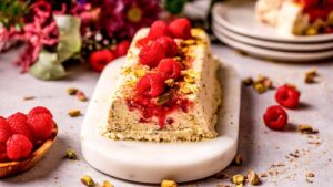 Semifreddo: how to lighten up this star Italian dessert of the summer?