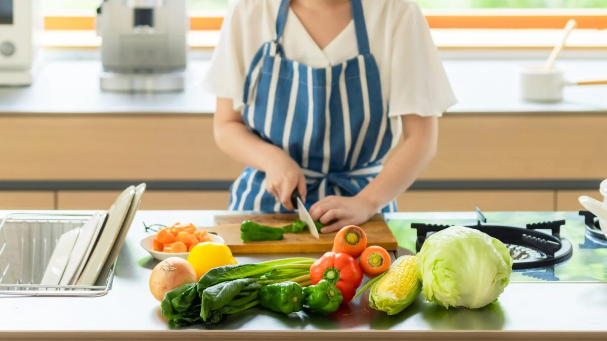 According to this dietitian, these 5 Japanese foods could help you live longer