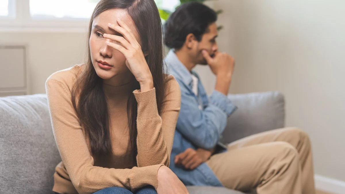 Couple: these everyday “micro-betrayals” that destroy your relationship according to psychologist Amélie Boukhobza